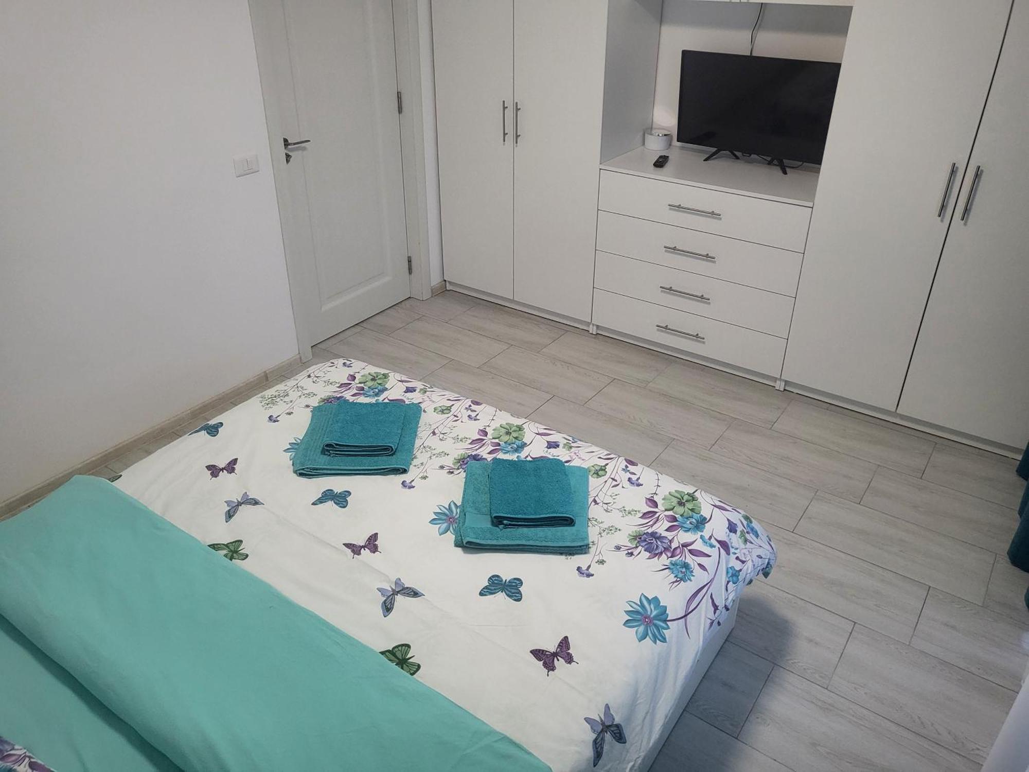 Apartament Alex, Dem Radulescu Râmnicu Vâlcea Exterior foto